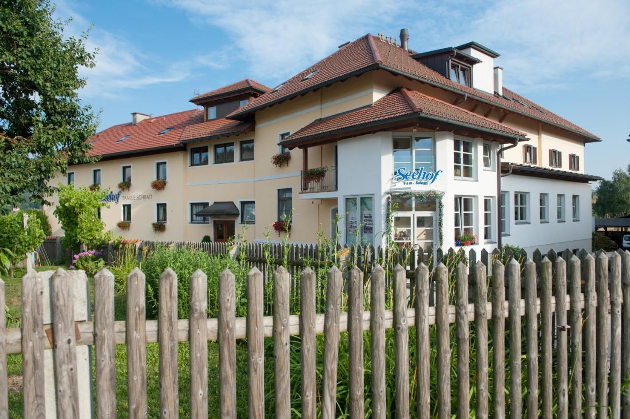 Hotel Seehof Sankt Georgen am Längsee Exterior foto